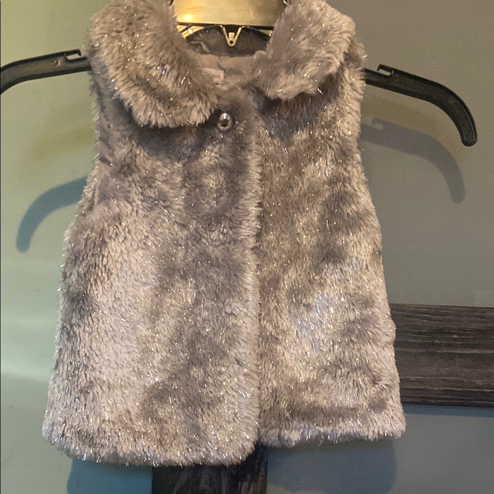 Kids Faux Fur Vest in Shimmering Gray